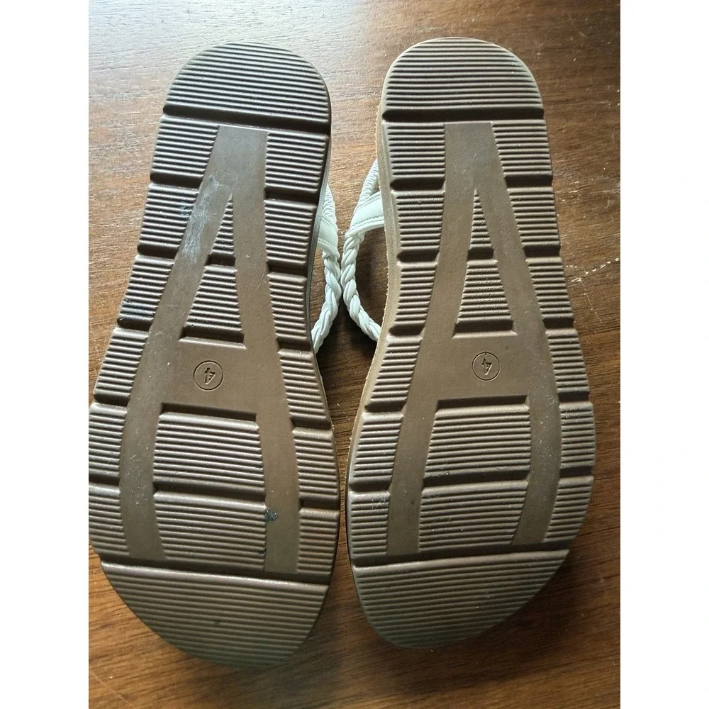 Annie good used